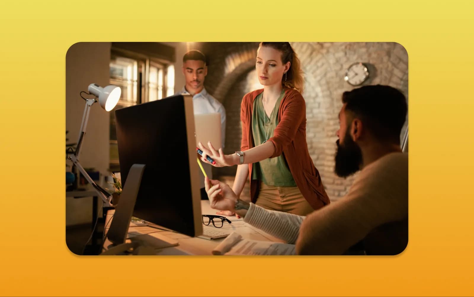 Canva vs Professional Designer: A UK Business Guide