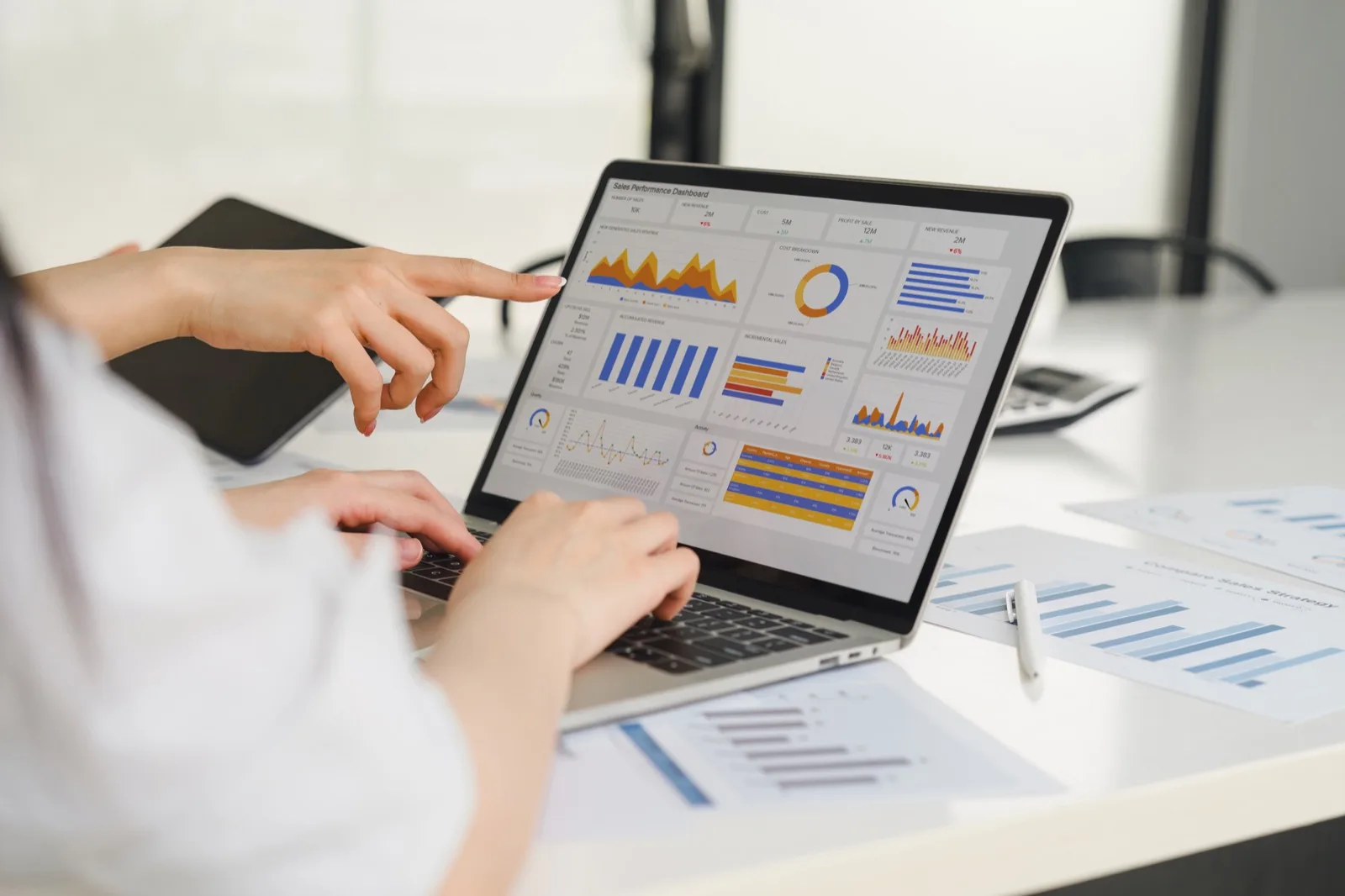 Analytics & Reporting