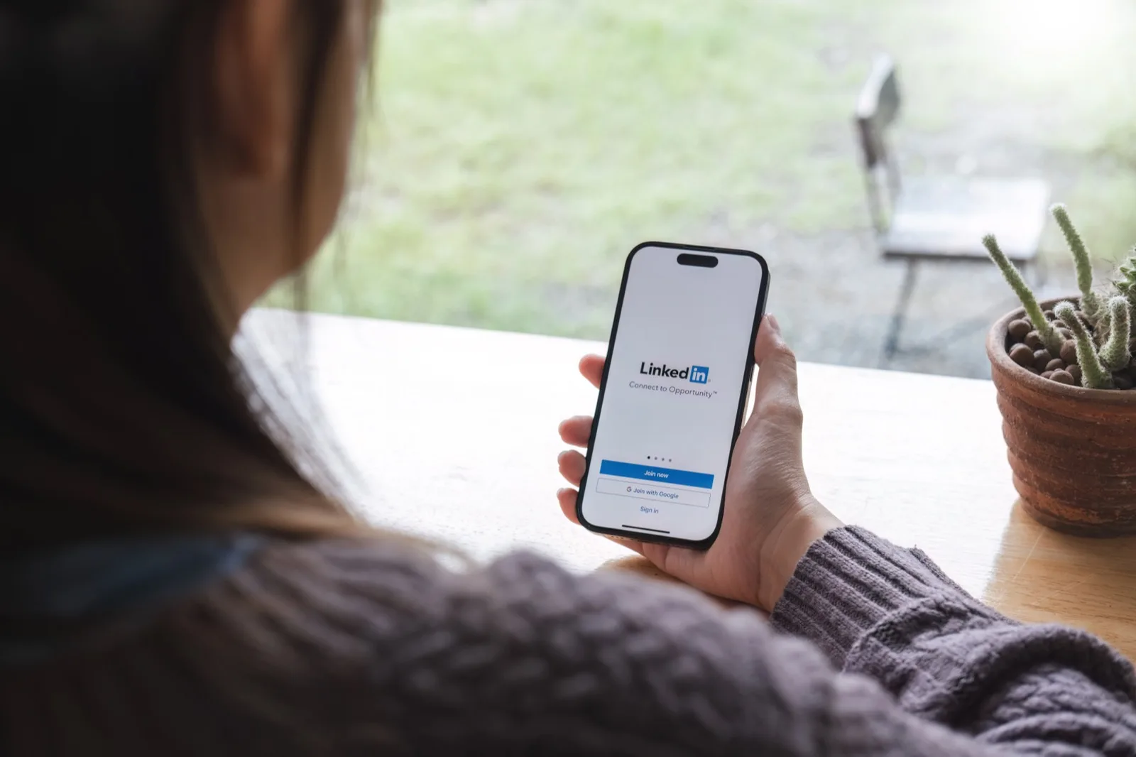 LinkedIn Marketing — What We Deliver